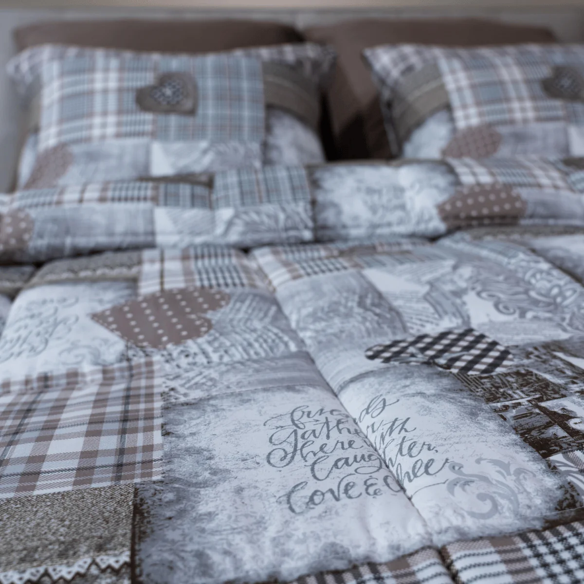 Zelesta Comfort Design Sommerdecke - Patchwork Hearts - Image 14