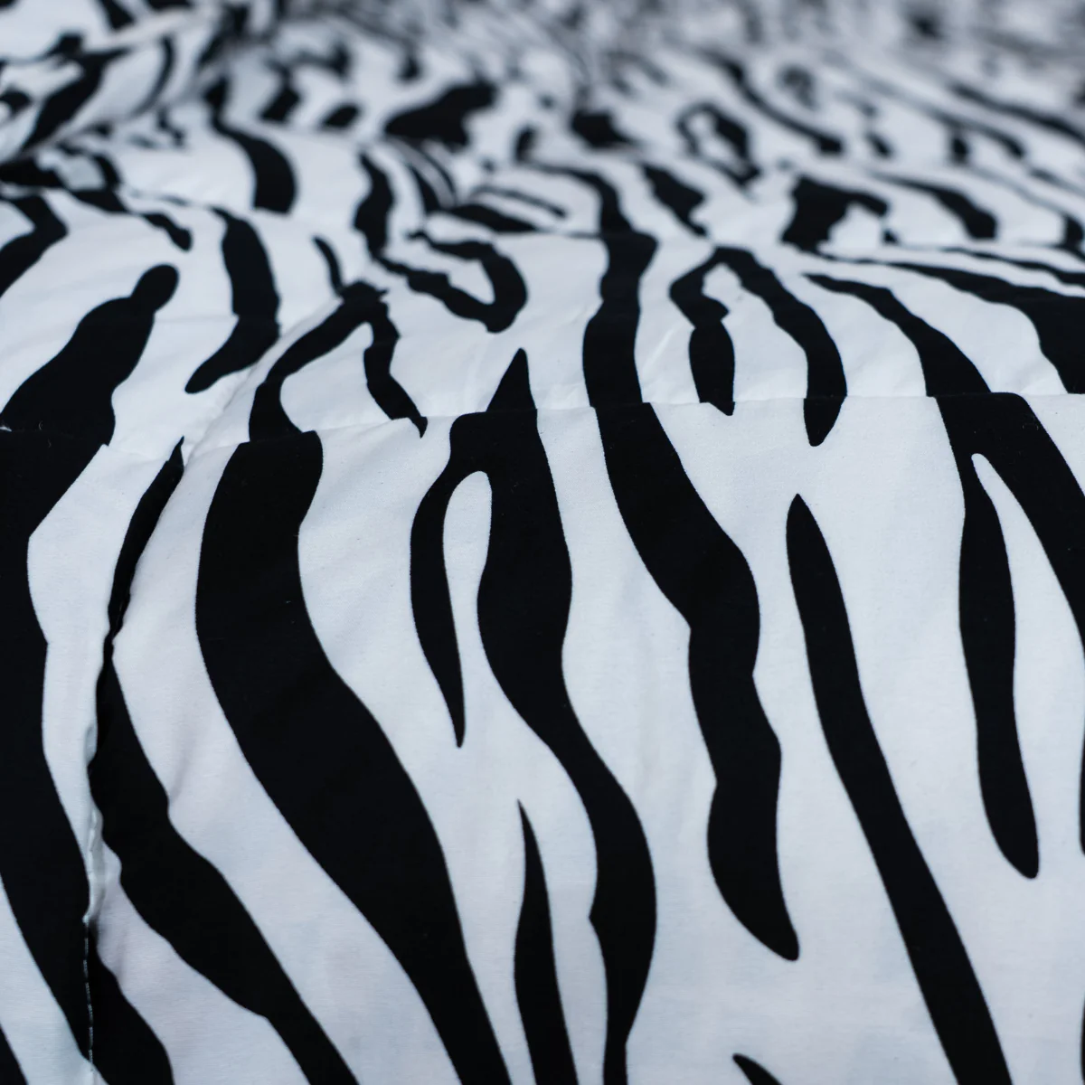 Zelesta Comfort Design Bettdecke - Zebrafell - Image 11